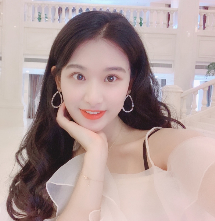 薇信zsqyaer的第一张照片--江苏认干亲服务网