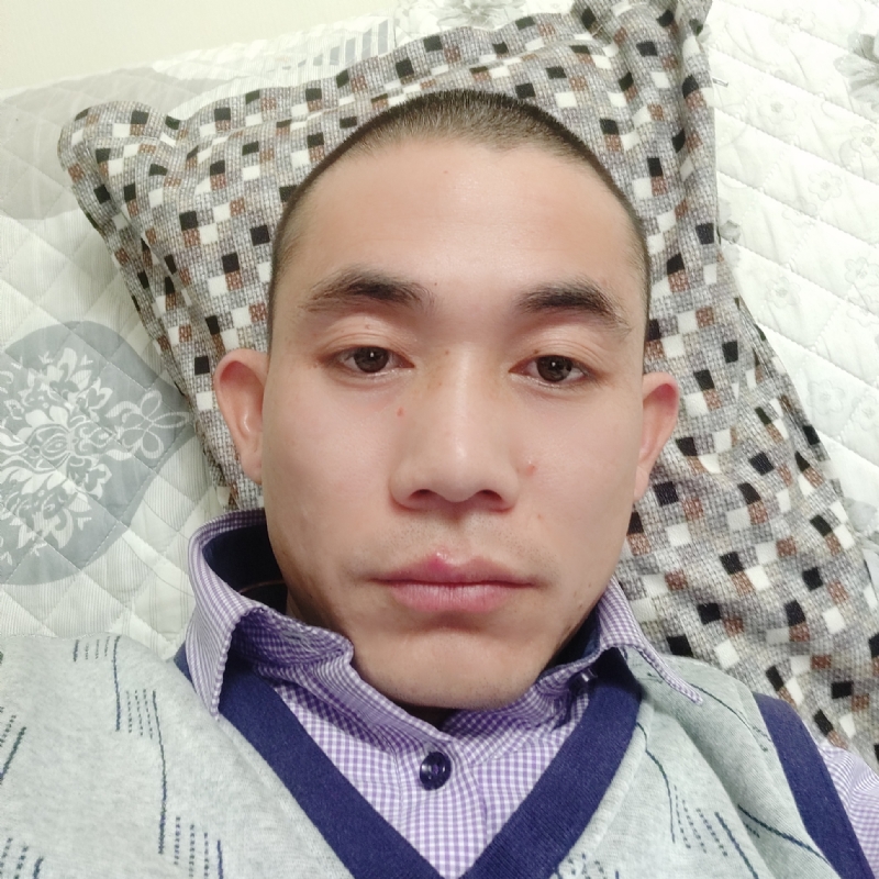 龙飞的第一张照片--江苏认干亲服务网