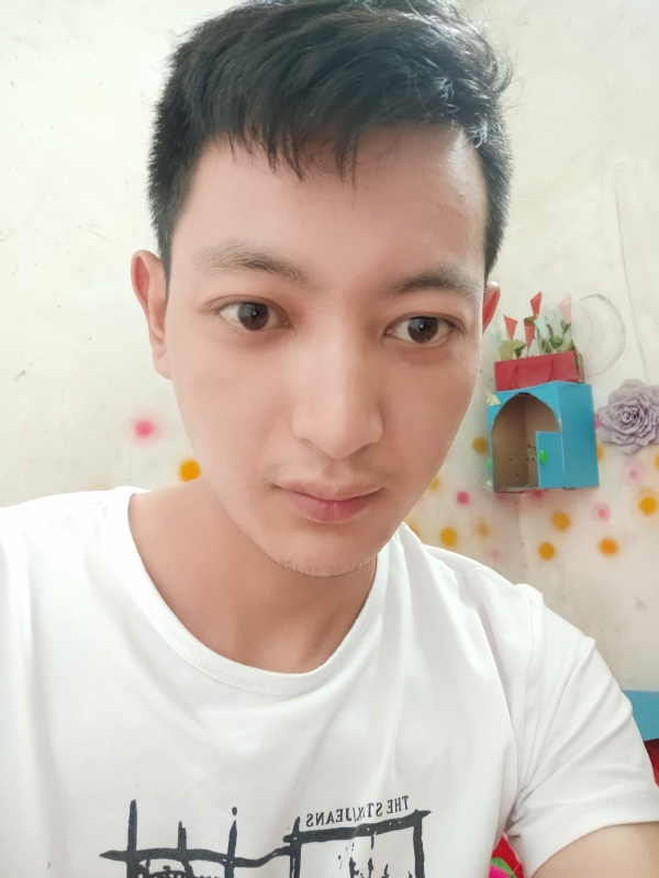 孙裕佳的第二张照片--江苏认干亲服务网