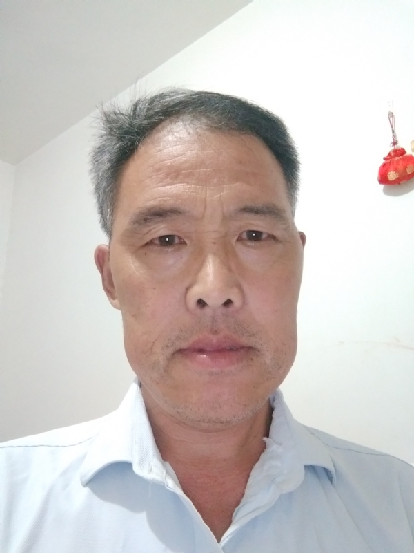 邹学辉的第三张照片--江苏认干亲服务网