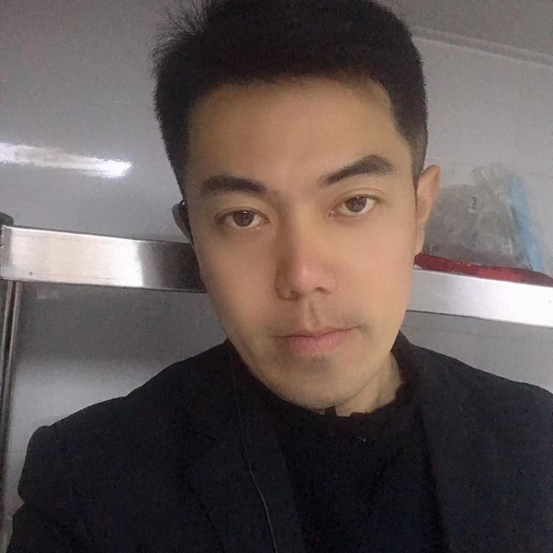 李龙的第二张照片--江苏认干亲服务网