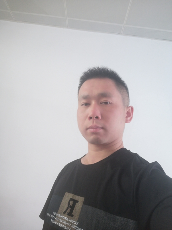 孤独的狼的第一张照片--江苏认干亲服务网