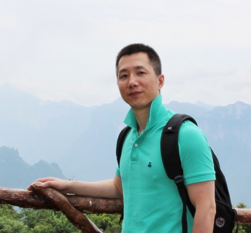 西蒙的第一张照片--江苏认干亲服务网