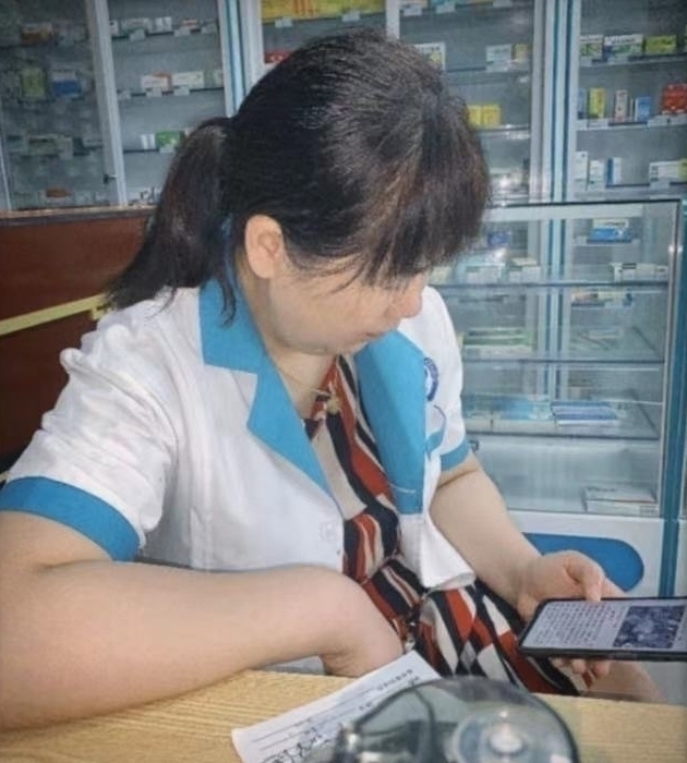 简单快乐的第一张照片--江苏认干亲服务网