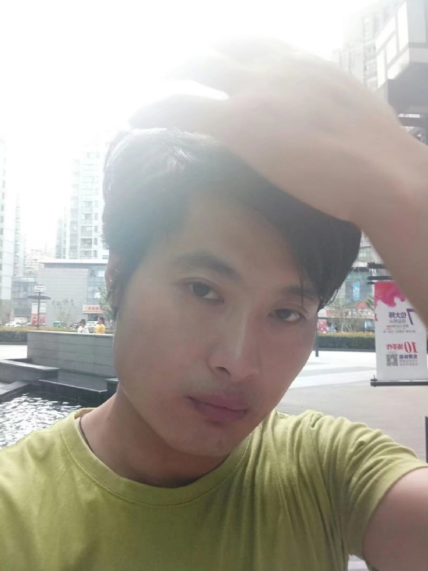 钢铁侠的第一张照片--江苏认干亲服务网