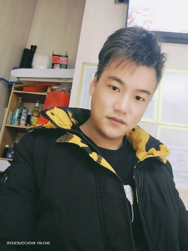 孤酒枕愁眼眠的第一张照片--江苏认干亲服务网